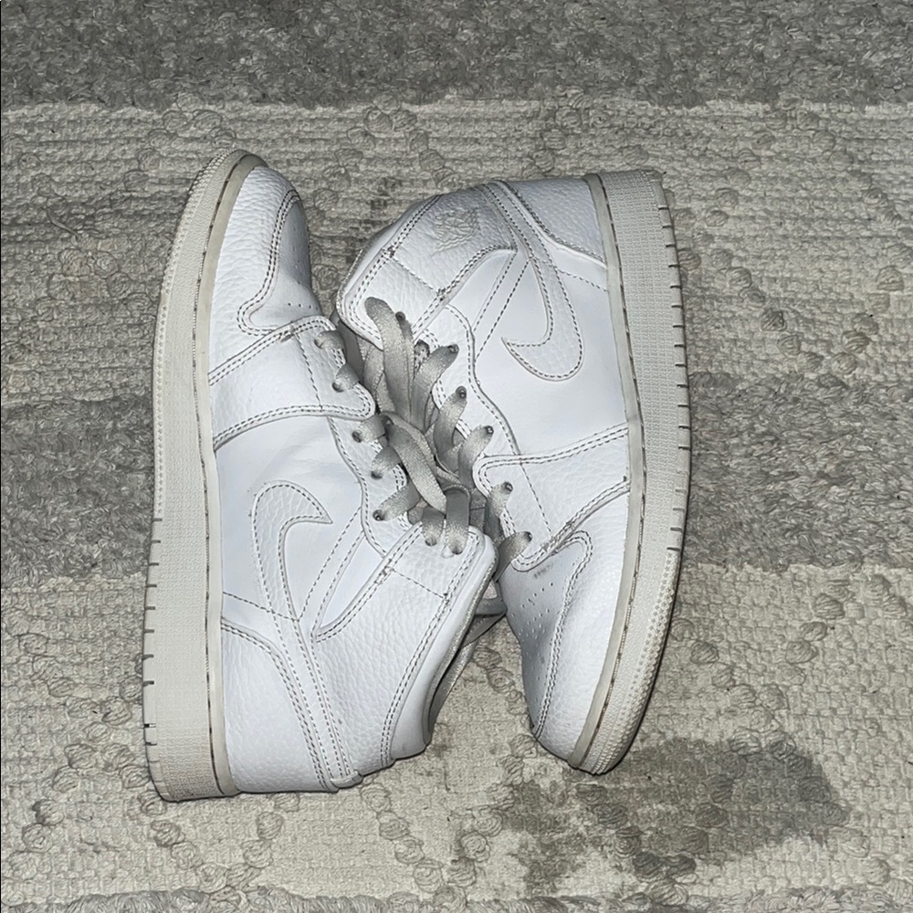 Nike Jordan 1 mid, all white, great condition, price negotiable